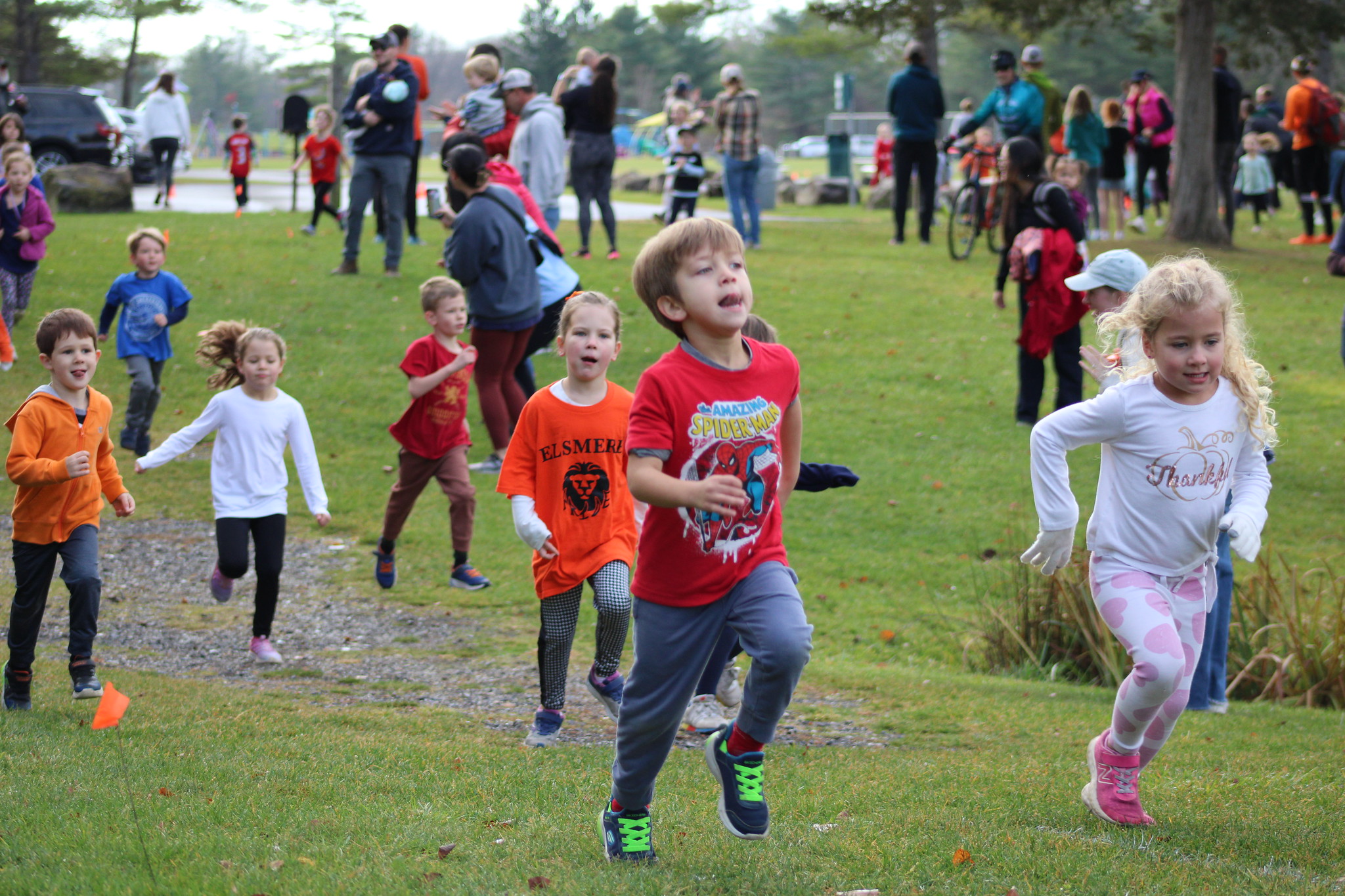 students running